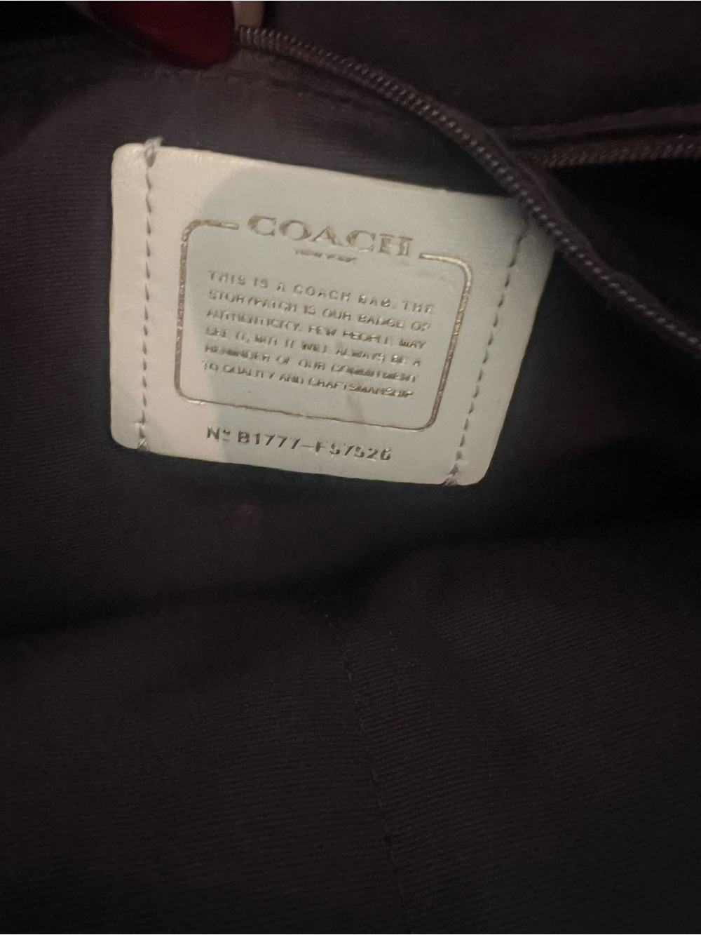 Coach Cream Leather Shoulder Tote with Gold Hardware - Picture 2 of 7